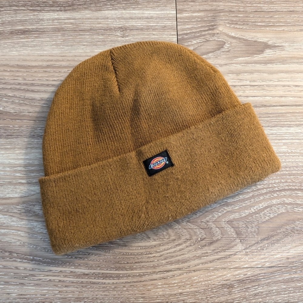 Dickies brown beanie winter hat